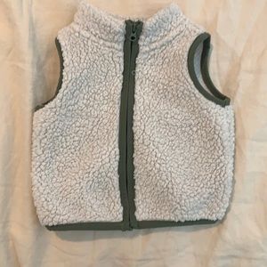 Carter’s Sherpa baby vest 3 months